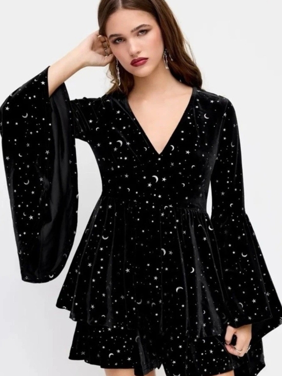 Cider Other - NWT Cider VELVET V-NECK STAR & MOON PATTERN BELL SLEEVE ROMPER L CC9-10